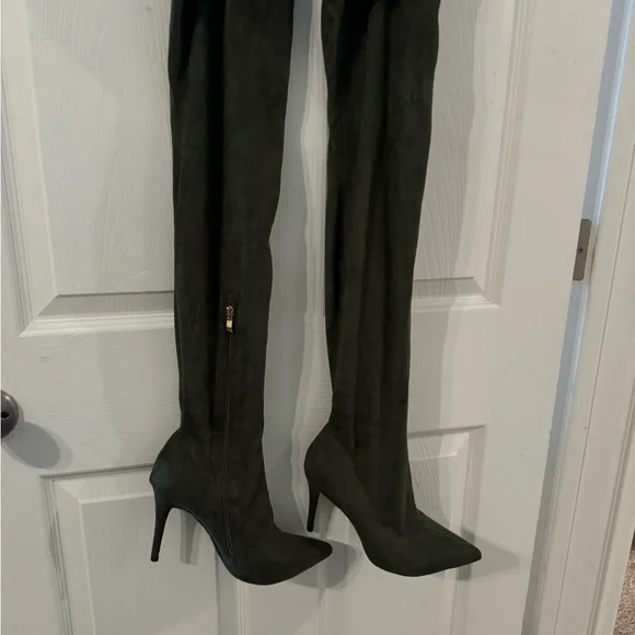 Women Army Green Boots | Color: Green | Size: 9 | Hope1967'S Closet